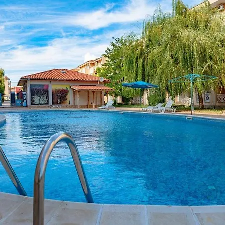 Double Cherry 阳光海滩